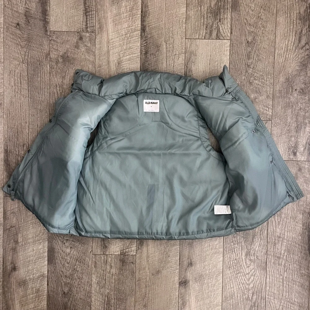 Old Navy Mens Large Puffer Vest Sage Green Funnel Neck Quilted Full Zip Snap